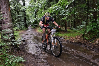 I etap Bike Adventure. W słońcu i burzy wygrywają Klimaszewski i Chalastra